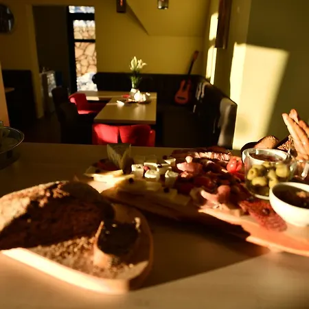 Dvori 8c Apartament Kopaonik